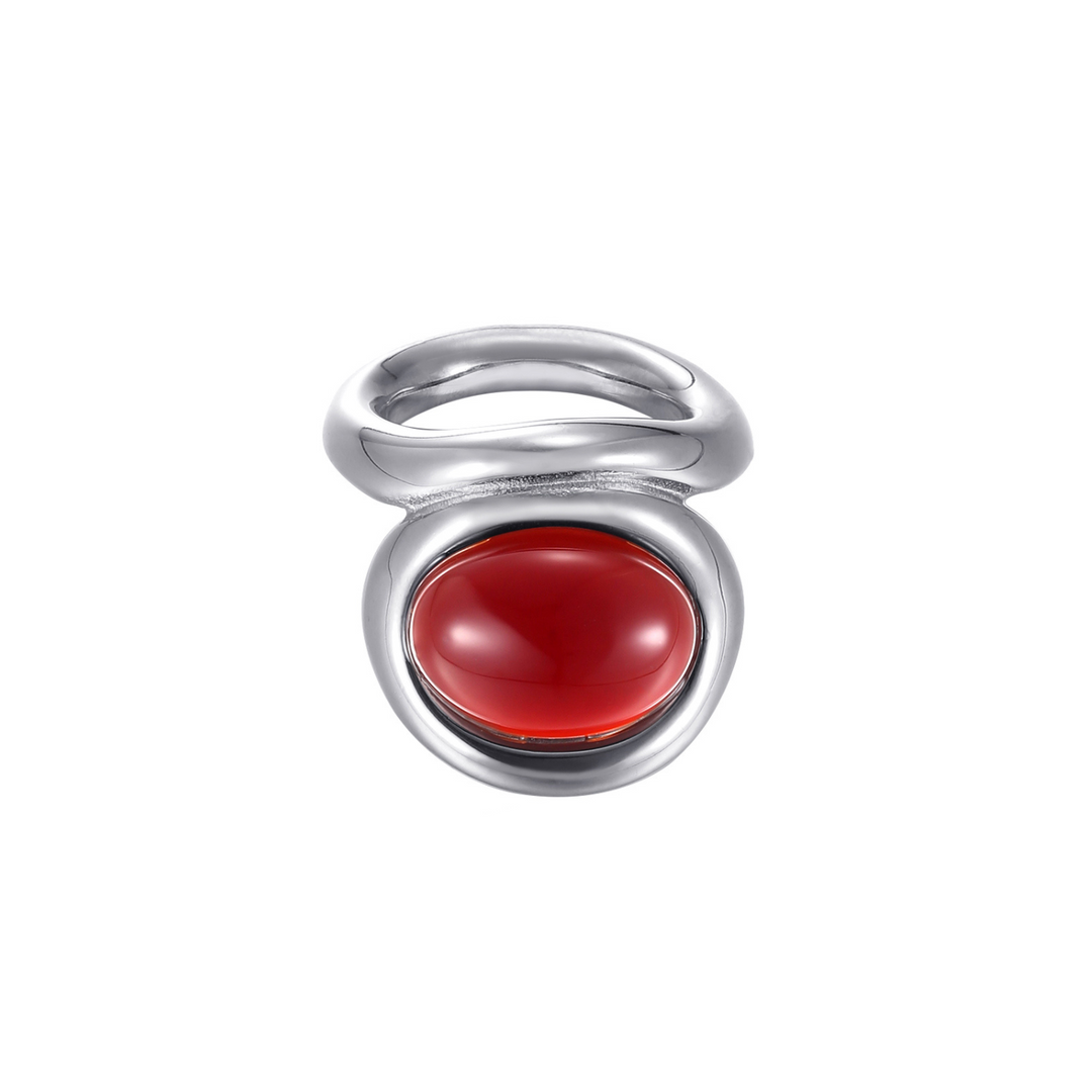 Statement cocktail ring. Rood