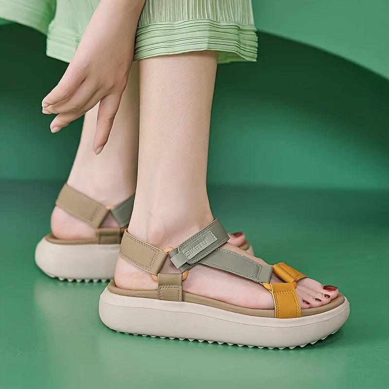 Zachte schuim wandelsandalen